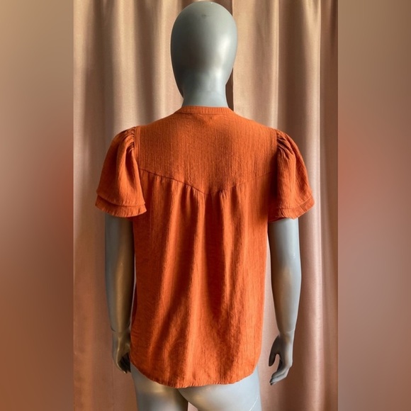 Small Summer Bundle NWT & GUC Tops, Shorts, Dress, & Skirts - Picture 15 of 15